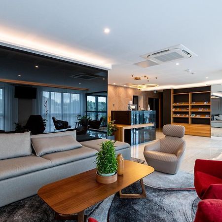 Woods Geneve-Thoiry Thoiry (Ain) Exterior foto